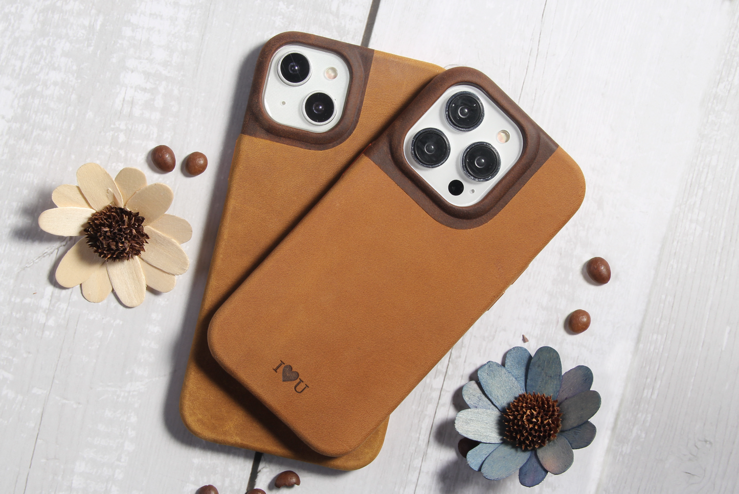 Natural Leather iPhone Case for iPhone 14 Pro with MagSafe Strong Magnets